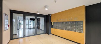 Tarnogaj Superior Apartment with Garden