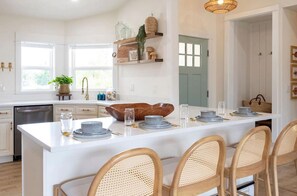 Fridge, microwave, oven, stovetop - Luxury Beach Haven + Golf Cart (Palm Coast)