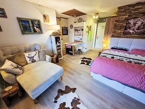 Desk, internet - La Siala Apt.34 by Interhome (Falera)