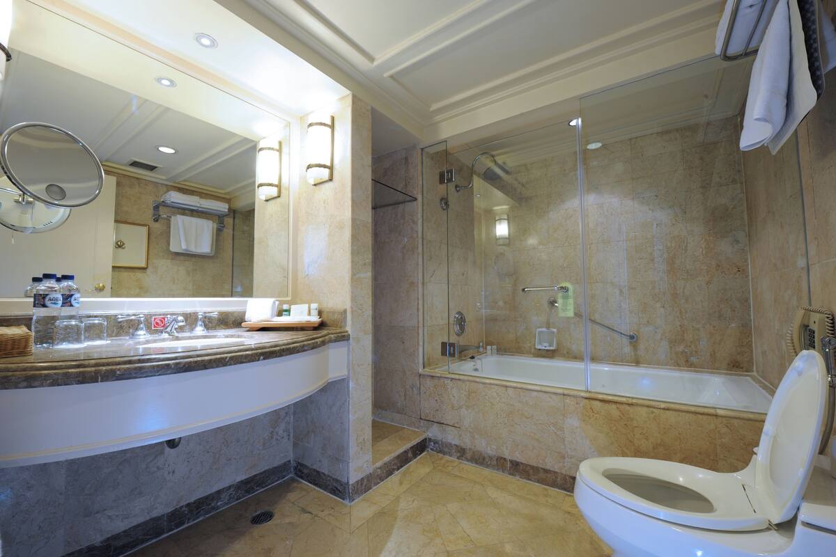 Slippers, towels, soap, shampoo