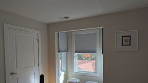 4 bedrooms, iron/ironing board, WiFi (free), bed sheets - Modern Raleigh Downtown Rooftop Skyline View SFH-R (Raleigh)