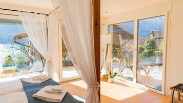 Desk, iron/ironing board, travel cot, free WiFi