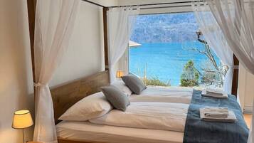 3 Schlafzimmer, Schreibtisch, Bügeleisen/Bügelbrett, Reisekinderbett