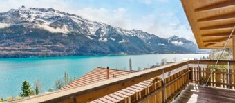 Luxury Lakeview Chalet near Interlaken • SPA • BBQ • A/C