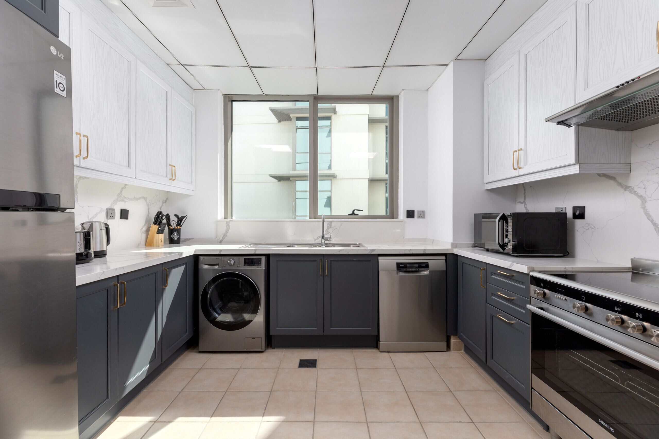 Fridge, microwave, oven, dishwasher