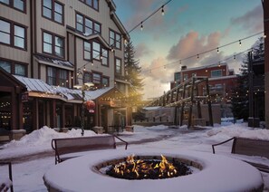 المنطقة المحيطة بالمنشأة