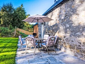 Outdoor dining - Corrimony View by Interhome (Drumnadrochit)