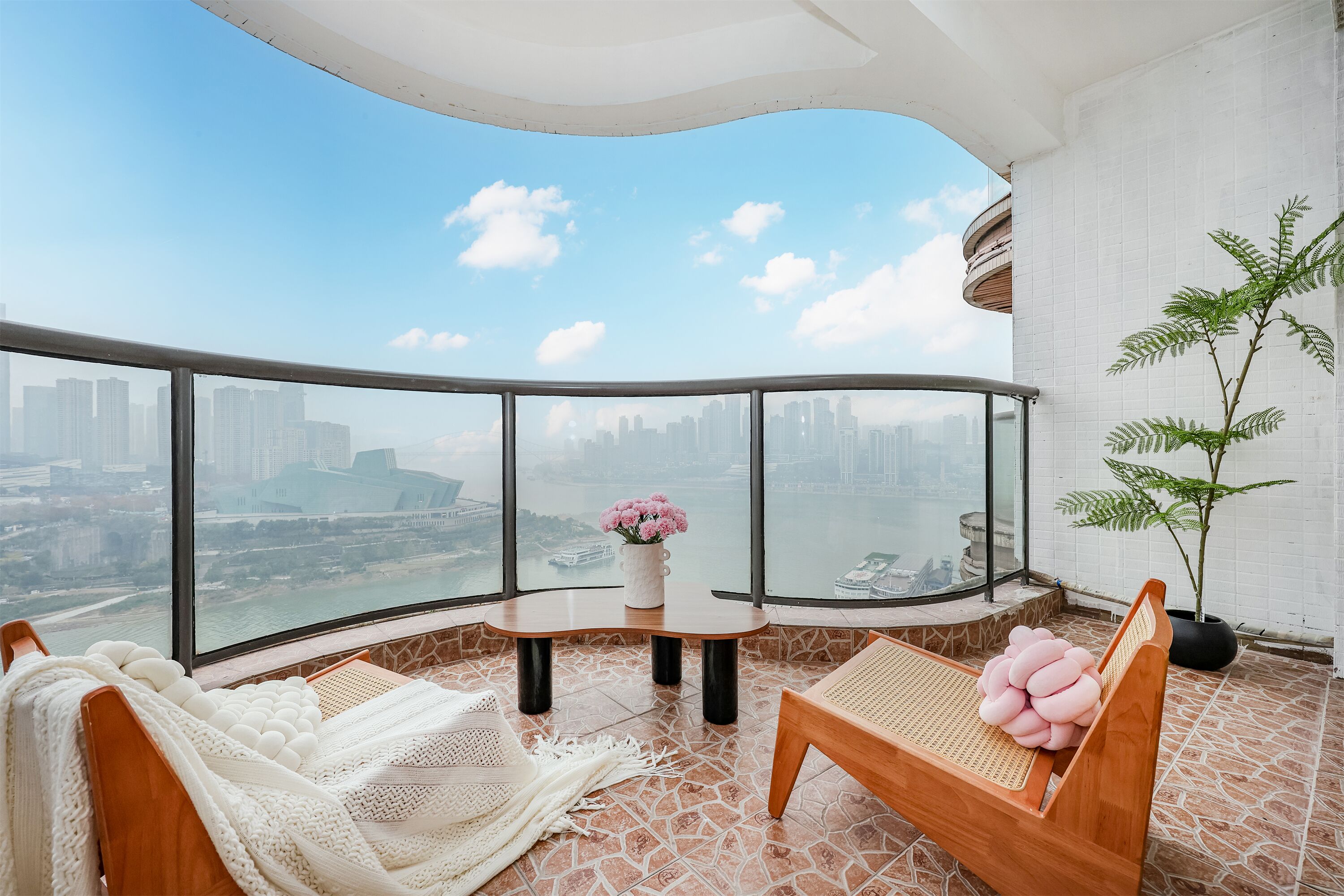 Kamar Double Premier, beranda, pemandangan samudra | Seprai antialergi dan didekorasi berbeda-beda