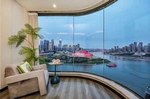 Family Suite, Multiple Beds, Ocean View | Hypo-allergenic bedding, individually decorated, individually furnished