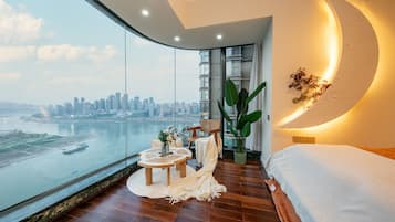 エリート スイート ベッド (複数台) | 客室ごとに異なる装飾、客室ごとに異なるインテリア、遮光カーテン、防音設備