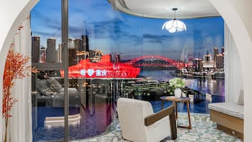 Panoramic Double Room, Lanai, Ocean View | Individually decorated, individually furnished, blackout drapes