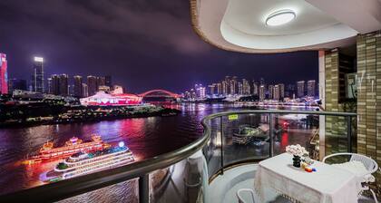 Baihong Riverview Drone Show Apartment