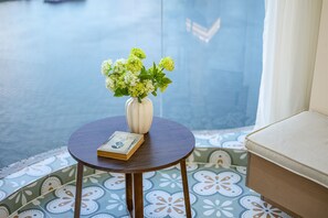 Tirai kedap cahaya, kedap suara, setrika/meja setrika, dan Wi-Fi gratis