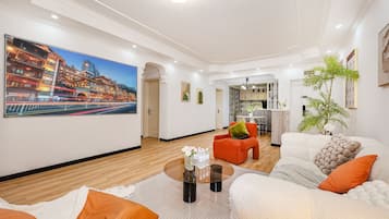 エクスクルーシブ スイート ベッド (複数台) | リビング エリア