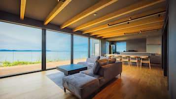Villa, Balcony, Ocean View | Living area