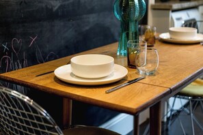 Dining - Historic 2BR Home - Garden, BBQ, Parking (Greater London)
