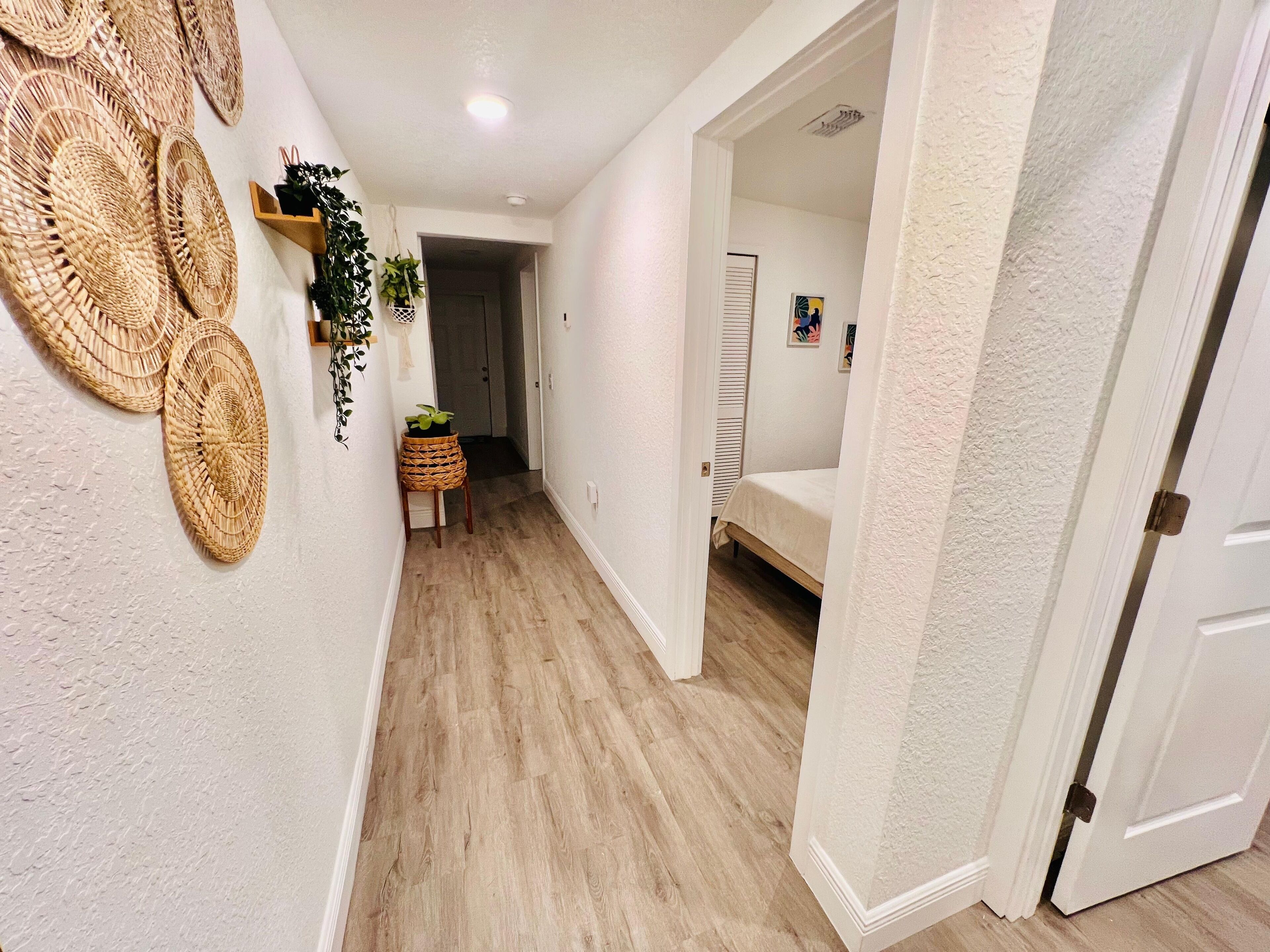 2 slaapkamers, een strijkplank/strijkijzer, wifi, beddengoed