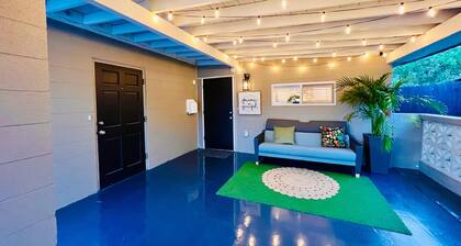 2-bedroom condo 15 MIN DISNEY / FULL KITCHEN / NETFLIX / AMENITIES