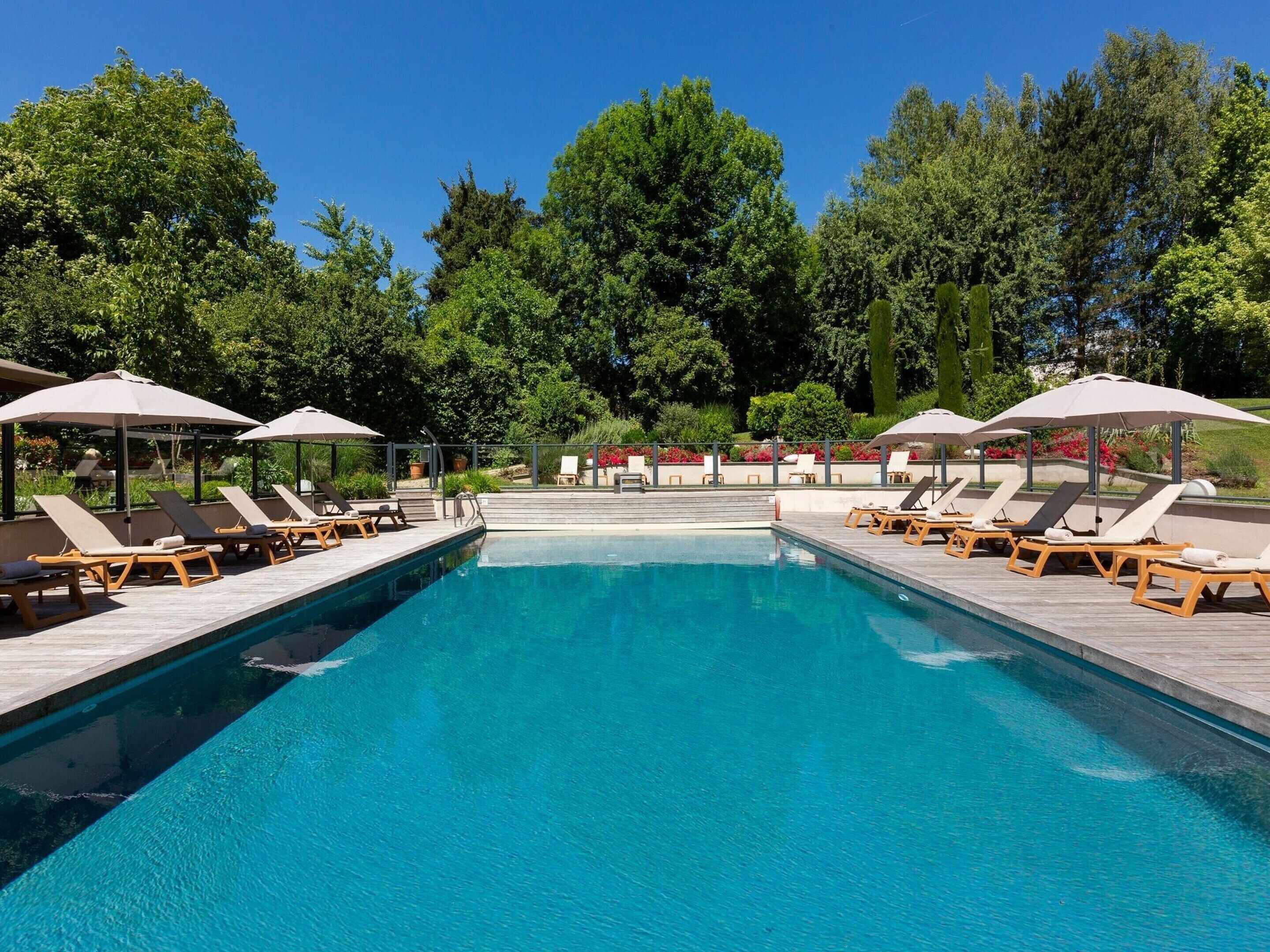 Piscine extérieure, piscine chauffée