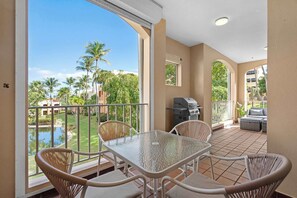 Outdoor dining - Driftwood Villa | Pool & Beach Getaway (Palmas del Mar)