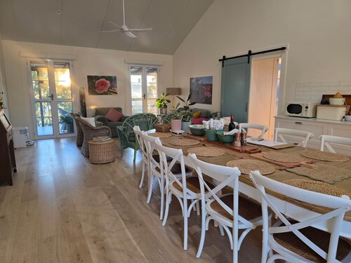 Unwind at new and beautiful Blue Wren Hill