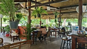 Restaurant - Surya Kep Eco Resort & Restaurant (Krong Kaeb)