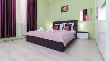 Fer et planche Ă repasser, Wi-Fi, draps fournis