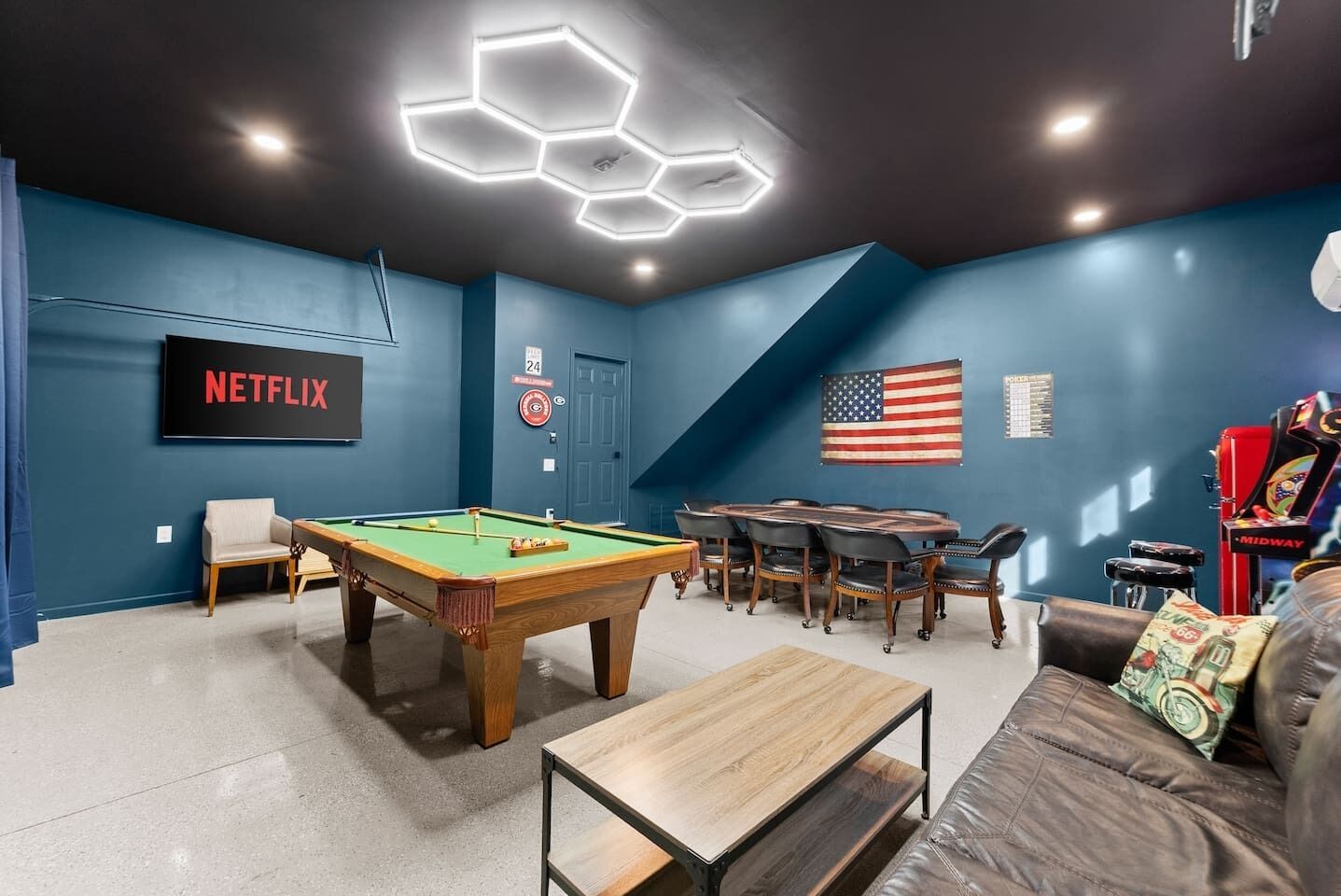 Helen Escape|theater+hottub|game Cave - Helen, GA