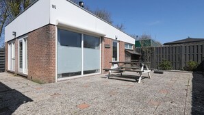 Ulkoruokailutilat