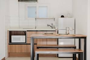 Basic Room, 1 Bedroom (5 Room(1 Pet Free)) | 1 bedroom, free WiFi - Gapyeong Gaedaek Pension (Gapyeong)