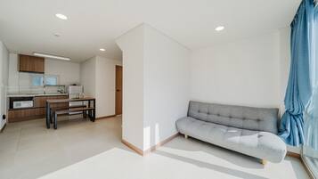 Eenvoudige kamer, 1 slaapkamer (4 Room(1 Pet Free)) | 1 slaapkamer, gratis wifi