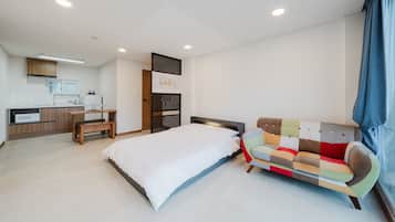 Chambre de base, 1 chambre (2 Room(1 Pet Free)) | 1 chambre, accès au Wi-Fi (inclus)