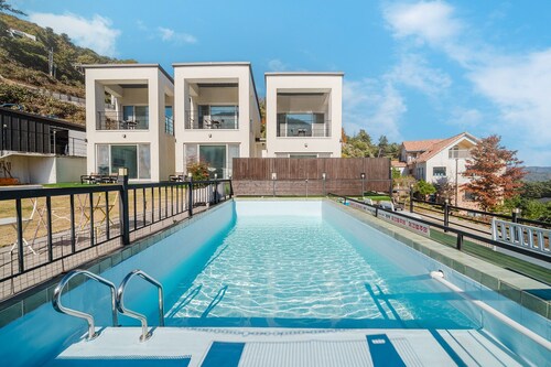 Gapyeong Gaedaek Pension