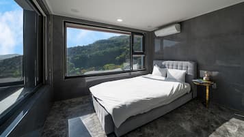 Basic Room, 2 Bedrooms (Orora) | 2 bedrooms, free WiFi