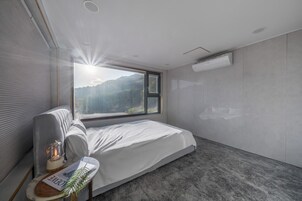 Basic Room, 2 Bedrooms (Marcia) | 2 bedrooms, free WiFi