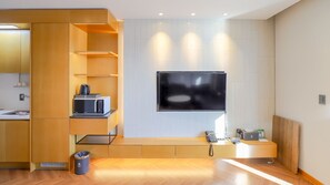 皇家套房, 无烟房, 湖景 | 起居区