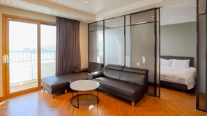 皇家套房, 无烟房, 湖景 | 起居区