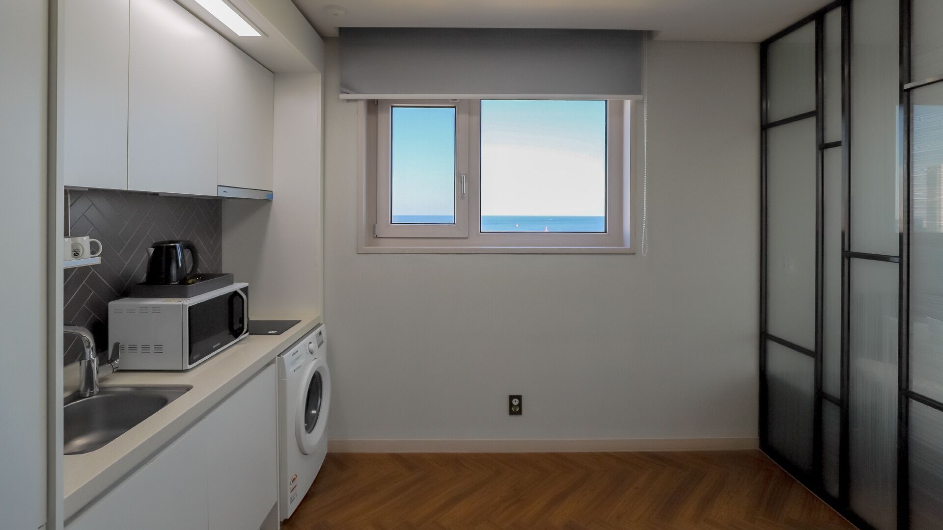 Quarto família, para não fumantes, vista para o lago | Área de estar