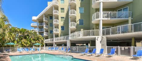 Et oppvarmet basseng