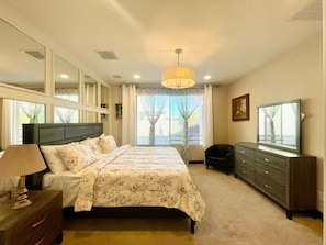 4 bedrooms, WiFi, wheelchair access - Fully Furnished 4BR Home in Quiet Mesa Neighborhood-Cadence Community (Mesa)