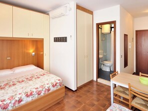 Reisekinderbett, kostenloses WLAN, Bettwäsche