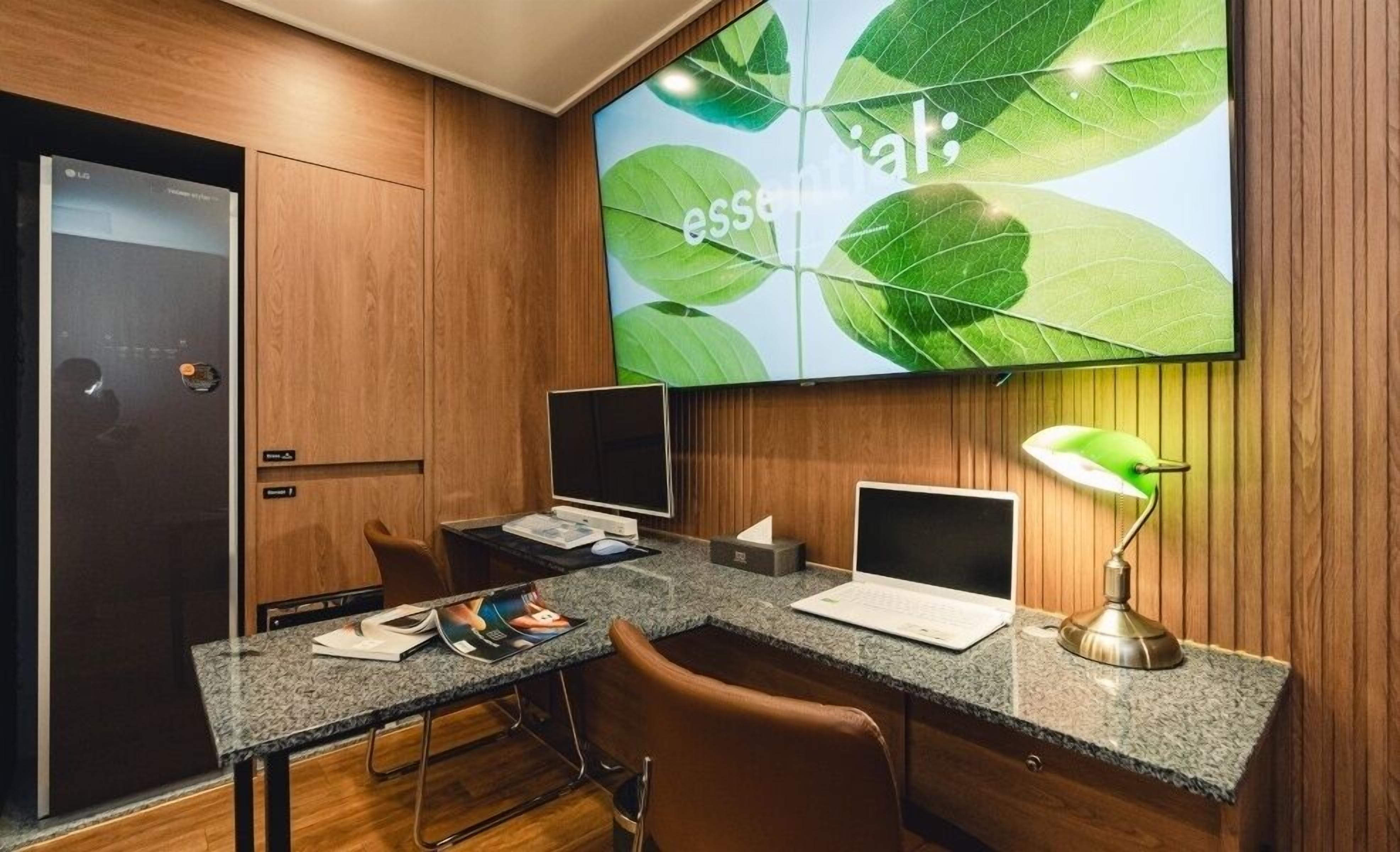 Deluxe Twin Room | Individually decorated, individually furnished, desk, free WiFi