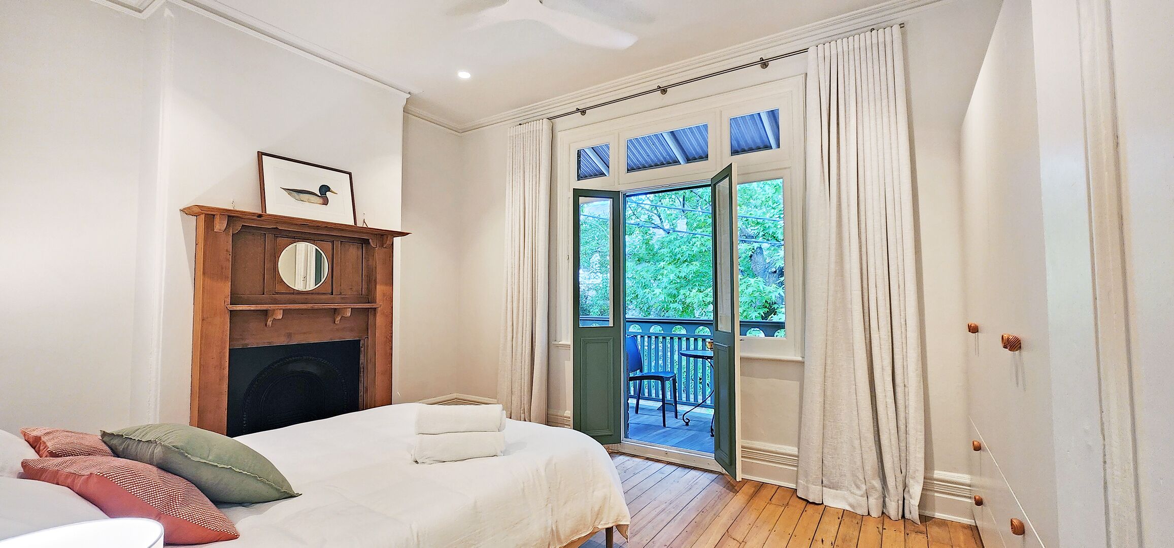 Desk, iron/ironing board, free WiFi, bed sheets