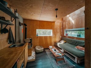 Design Chalet | Living area - Domaine à Ciel Ouvert (La Malbaie)