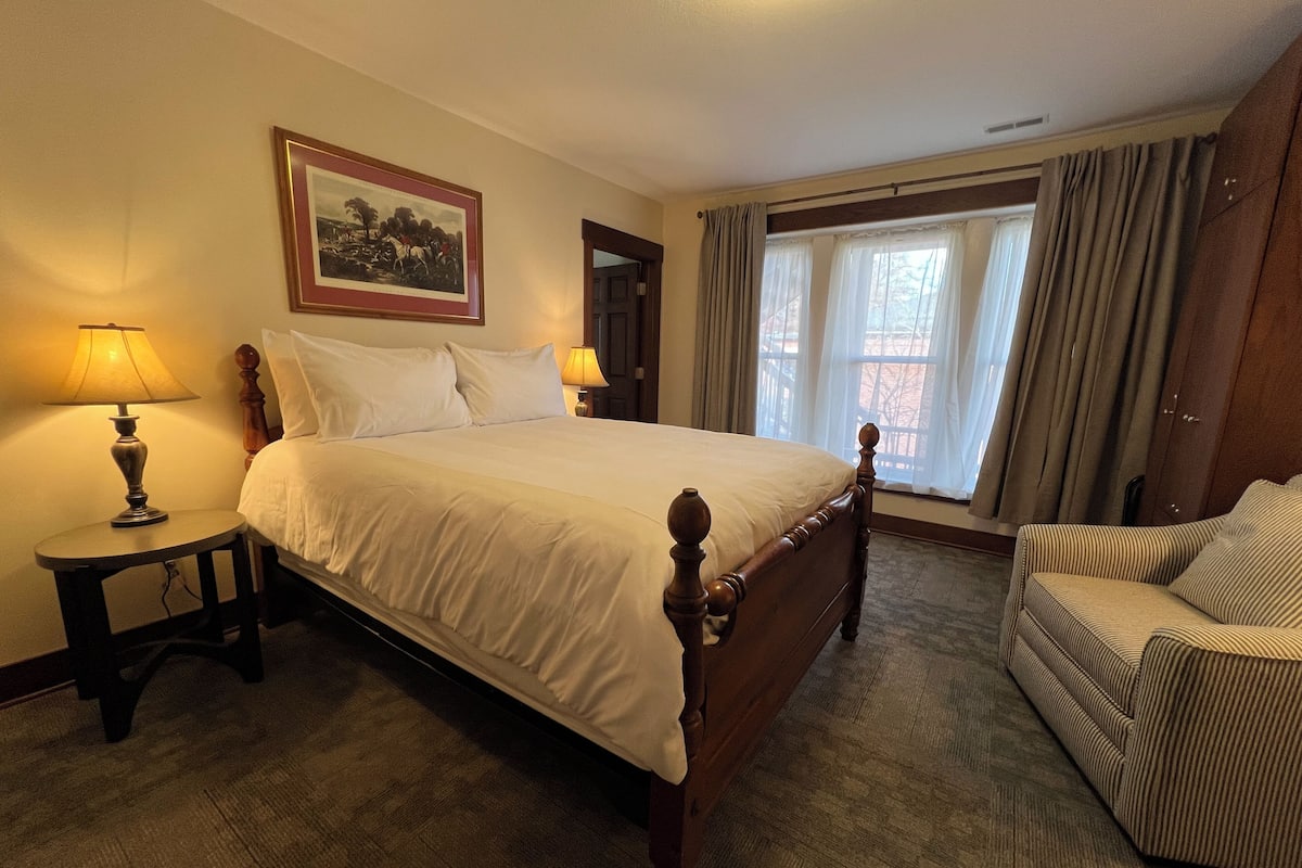 Classic Single Room | Blackout curtains, free WiFi