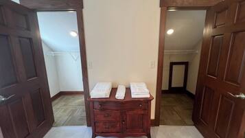 Classic Single Room | Interior