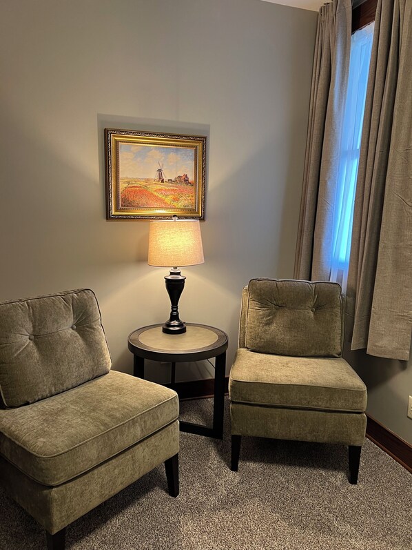 Classic Suite | Interior - Charleston House Bed & Breakfast Inn (Charleston)