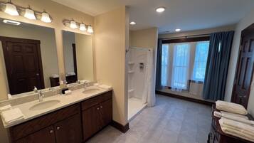 Chambre Simple Classique | Salle de bain