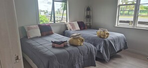 5 quartos, Wi-Fi, roupa de cama