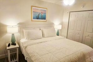 1 chambre, fer et planche à repasser, Wi-Fi gratuit, draps fournis